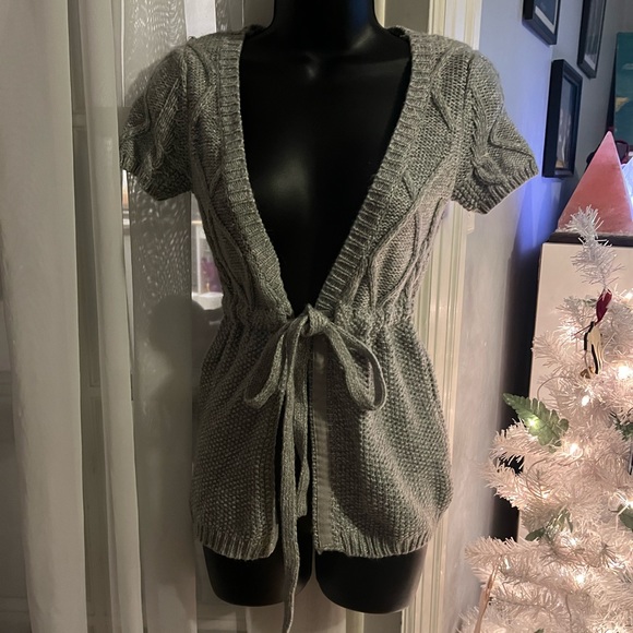 Gray small Aeropostale Y2K Preppy Knit Tie Front Sweater short sleeve - Picture 6 of 8